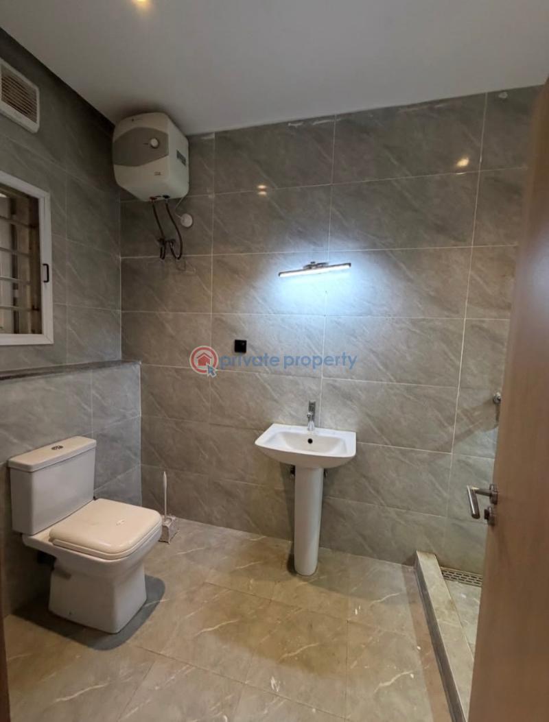 Terraced Duplex For Rent Guzape Abuja Phase 1  - 12