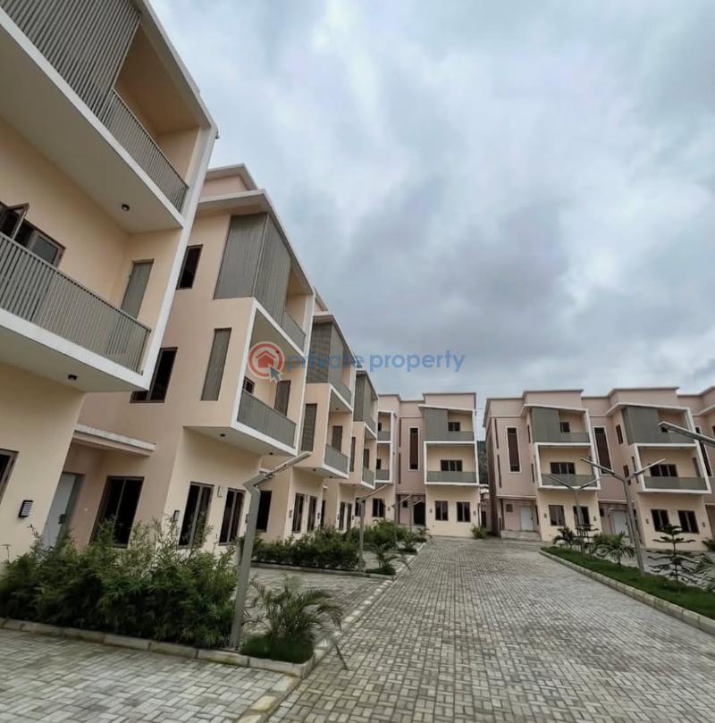 4 bedroom Terraced Duplex For Sale Dawaki Abuja Phase 1  - 1
