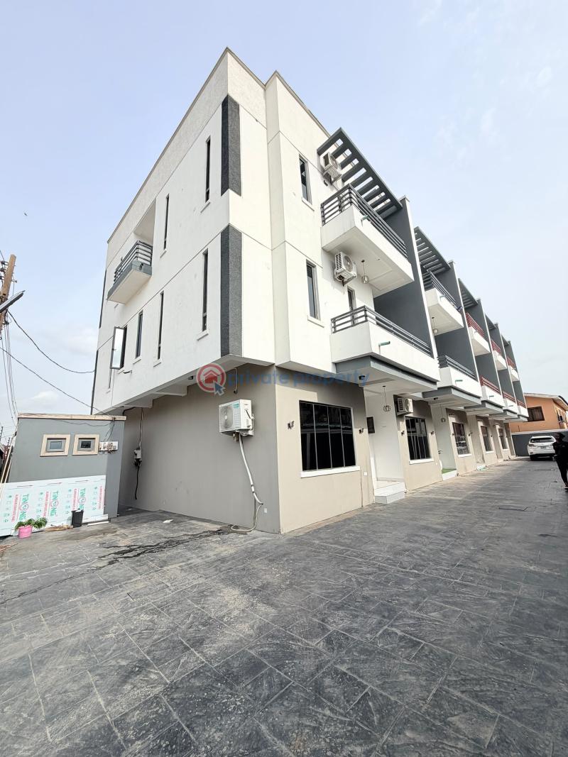 4 bedroom Terraced Duplex For Rent Olowora Magodo Kosofe/Ikosi Lagos - 0