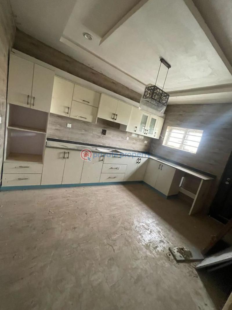 4 bedroom Terraced Duplex For Rent Alalubosa Gra, Ibadan Alalubosa Ibadan Oyo - 0