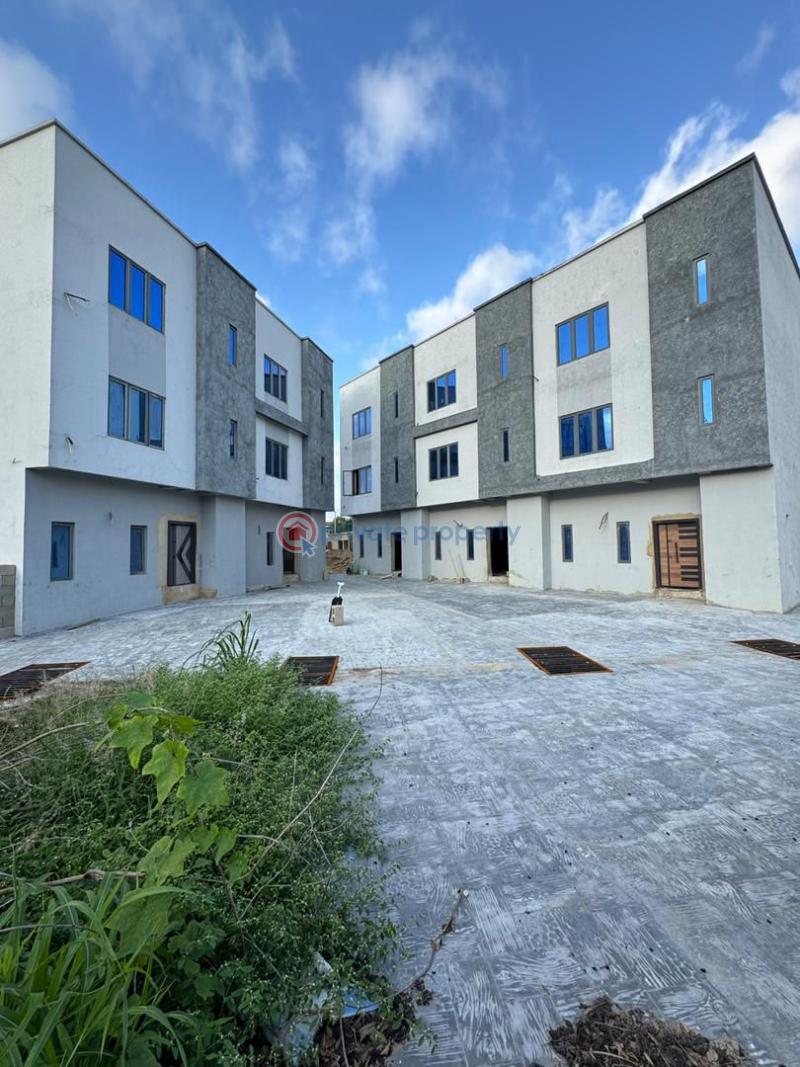 4 bedroom Terraced Duplex For Sale Surulere Lagos