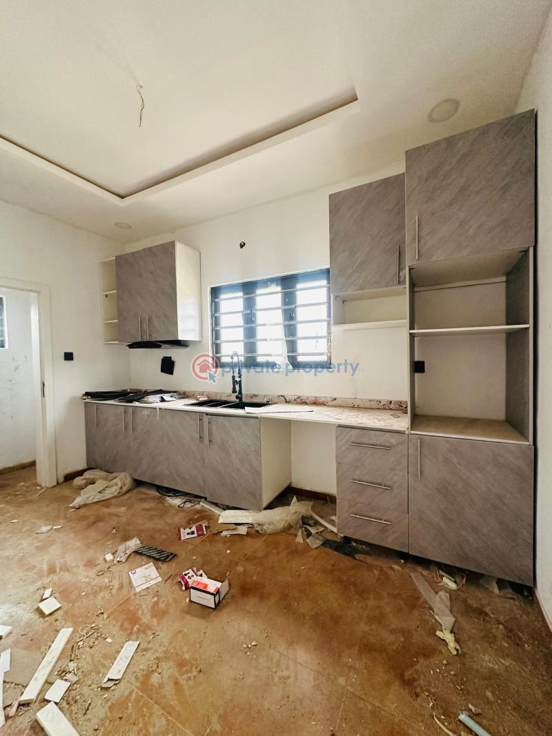 4 bedroom Terraced Duplex For Sale Omole Phase 1 Ojodu Lagos - 10