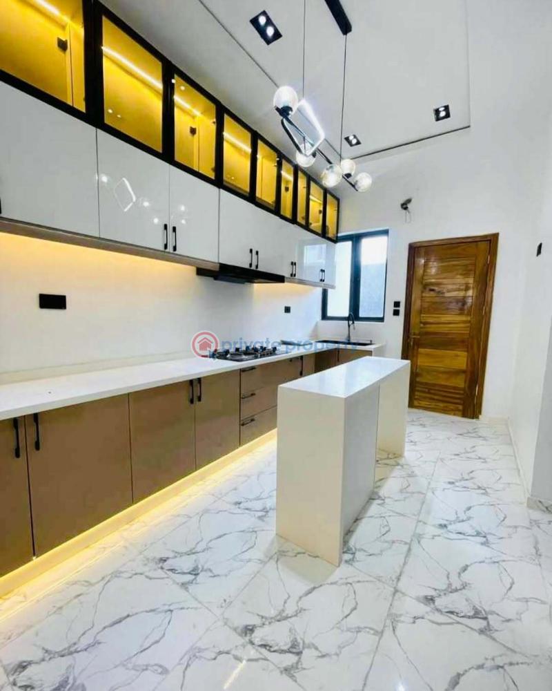 4 bedroom Terraced Duplex For Rent Ikate Lekki Lagos - 5