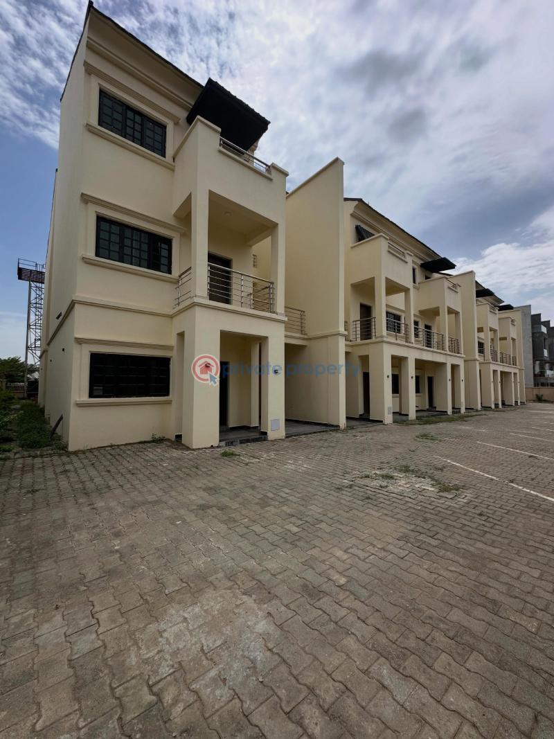 4 bedroom House For Sale Jabi Abuja Phase 2  - 1