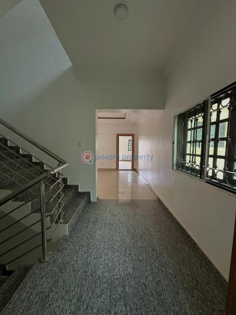 4 bedroom House For Sale Jabi Abuja Phase 2  - 4