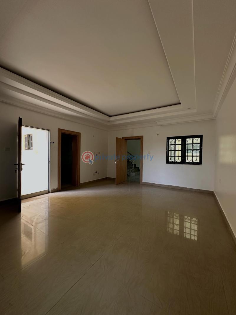 4 bedroom House For Sale Jabi Abuja Phase 2  - 3