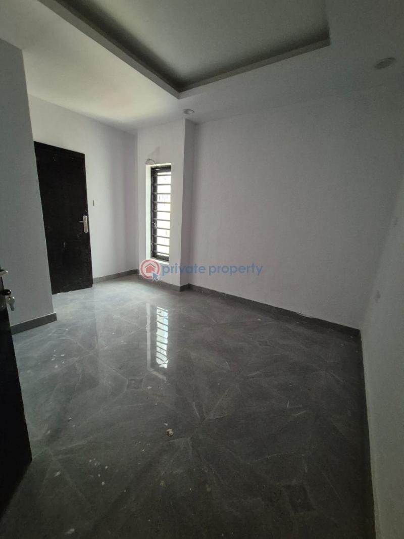 4 bedroom Terraced Duplex For Sale High Secure Estate Ogudu GRA Lagos - 4