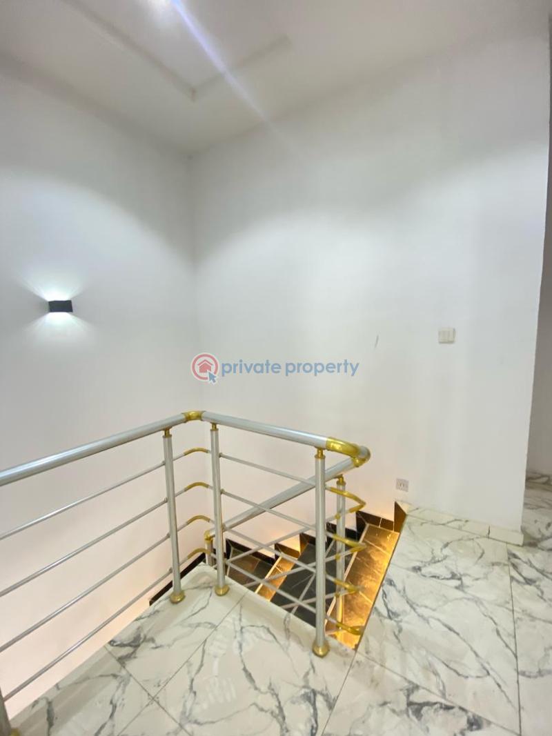 4 bedroom Terraced Duplex For Sale Ikota,lekki Lagos Ikota Lekki Lagos - 18