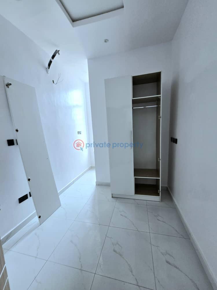 Newly built 4-bedroom terrace duplex for sale - 7 4 bedroom Terraced Duplex For Sale Chevron Drive Lekki Lagos - 7