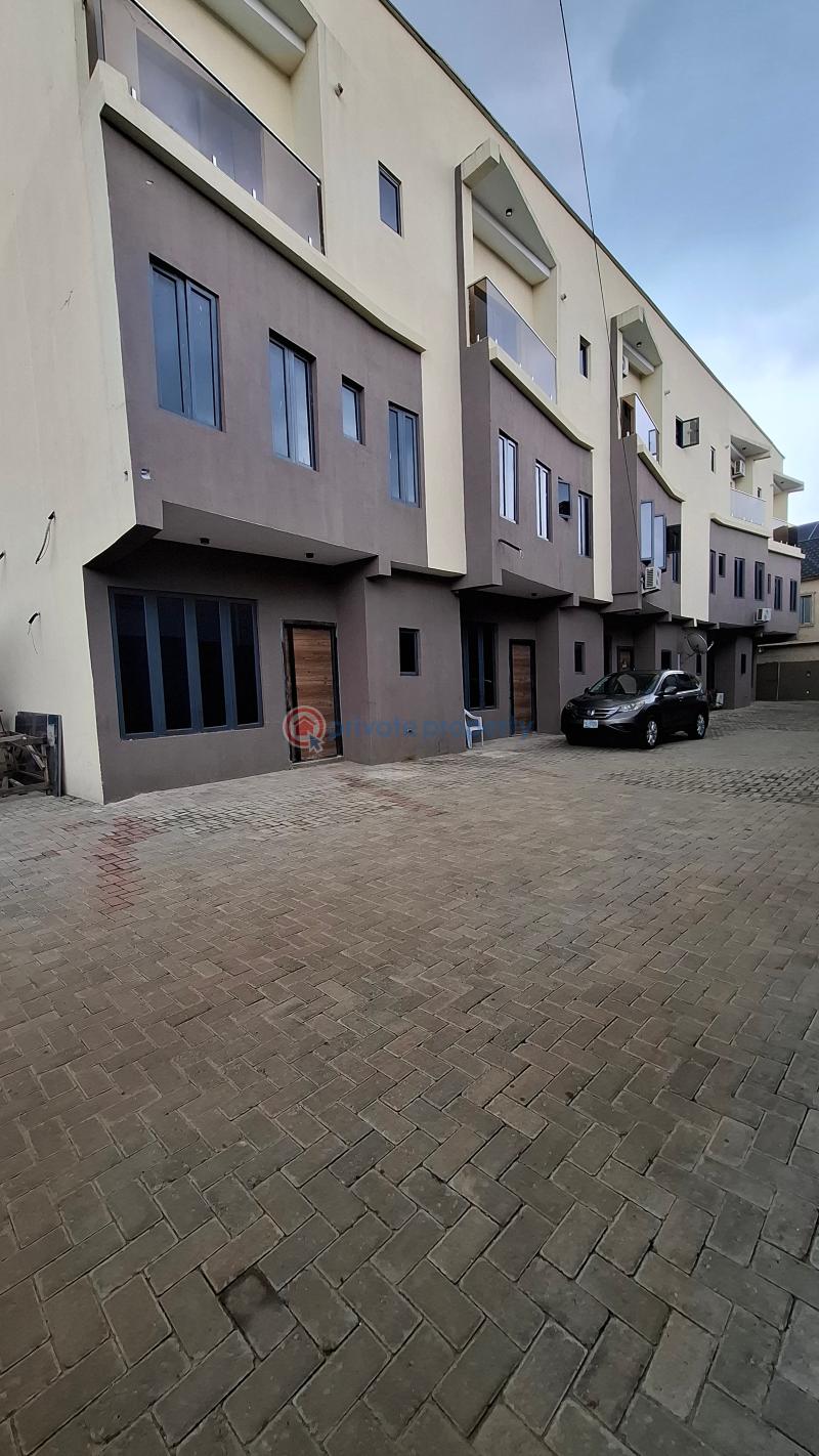 4 bedroom Terraced Duplex For Sale Ifako-Gbagada Lagos - 3