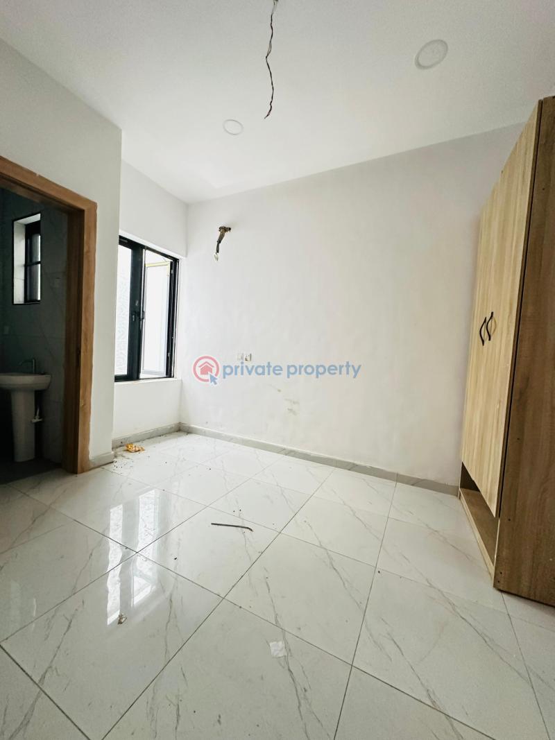 4 bedroom Terrace For Sale Adeniyi Jones Ikeja Lagos - 9