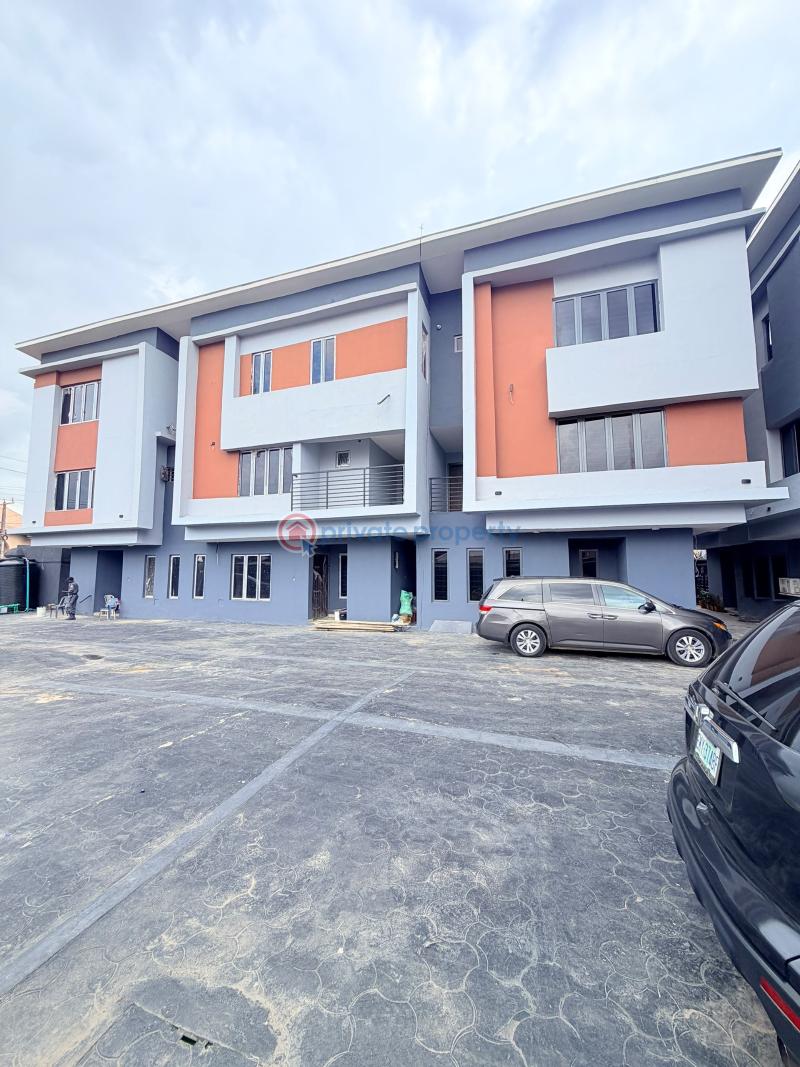 4 bedroom Terraced Duplex For Rent Ogudu GRA Lagos - 24