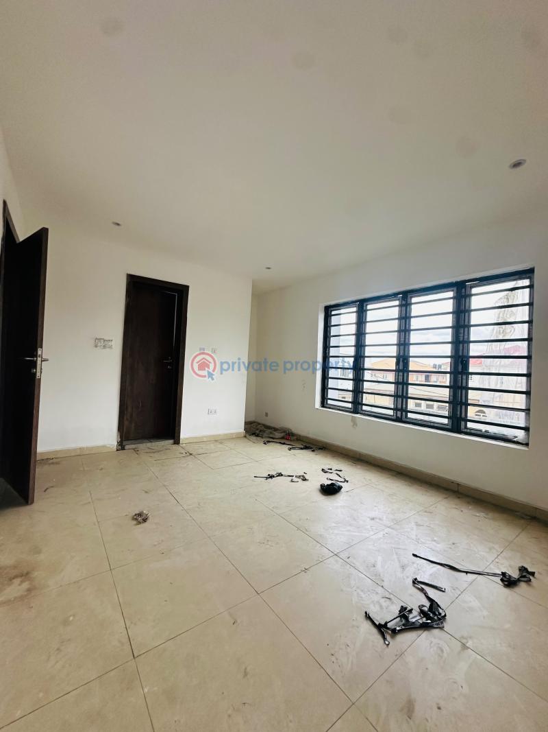4 bedroom Terraced Duplex For Rent Ogudu GRA Lagos - 18