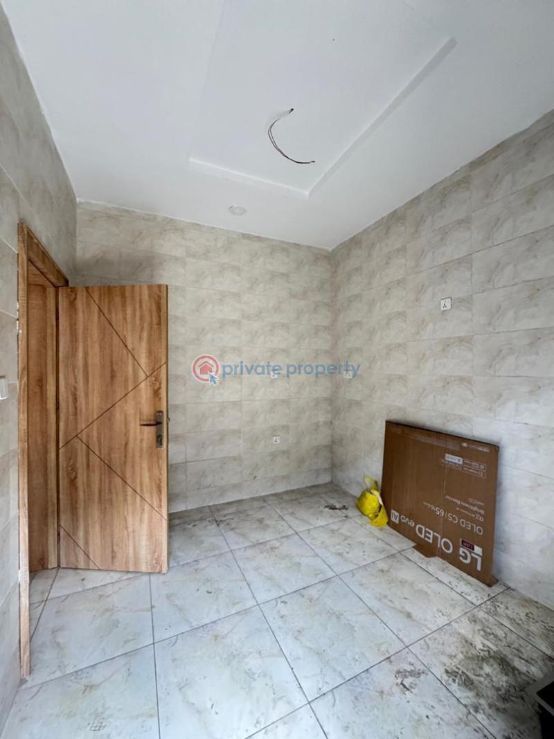 4 bedroom Terraced Duplex For Sale Gbagada Lagos - 5