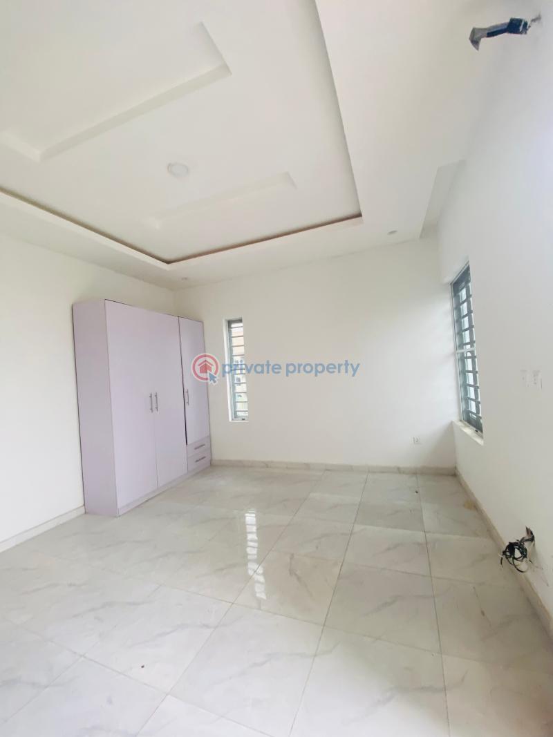 4 bedroom Terraced Duplex For Sale Ikota Gra Lekki Lagos - 11