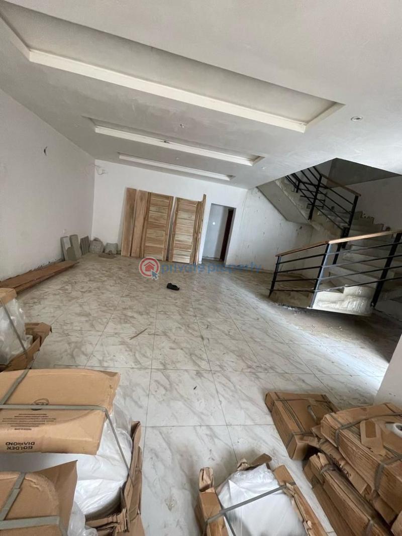 4 bedroom Terraced Duplex For Rent Alalubosa Gra, Ibadan Oyo - 3