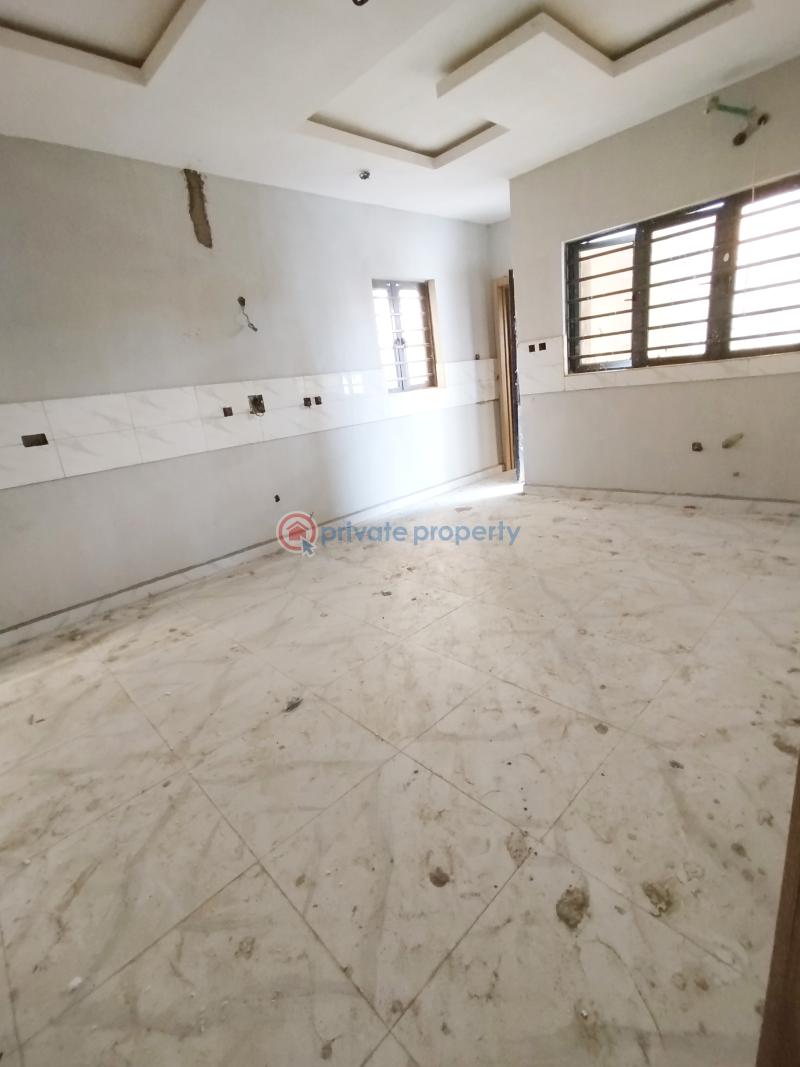 4 bedroom Terraced Duplex For Sale Yaba Lagos - 10