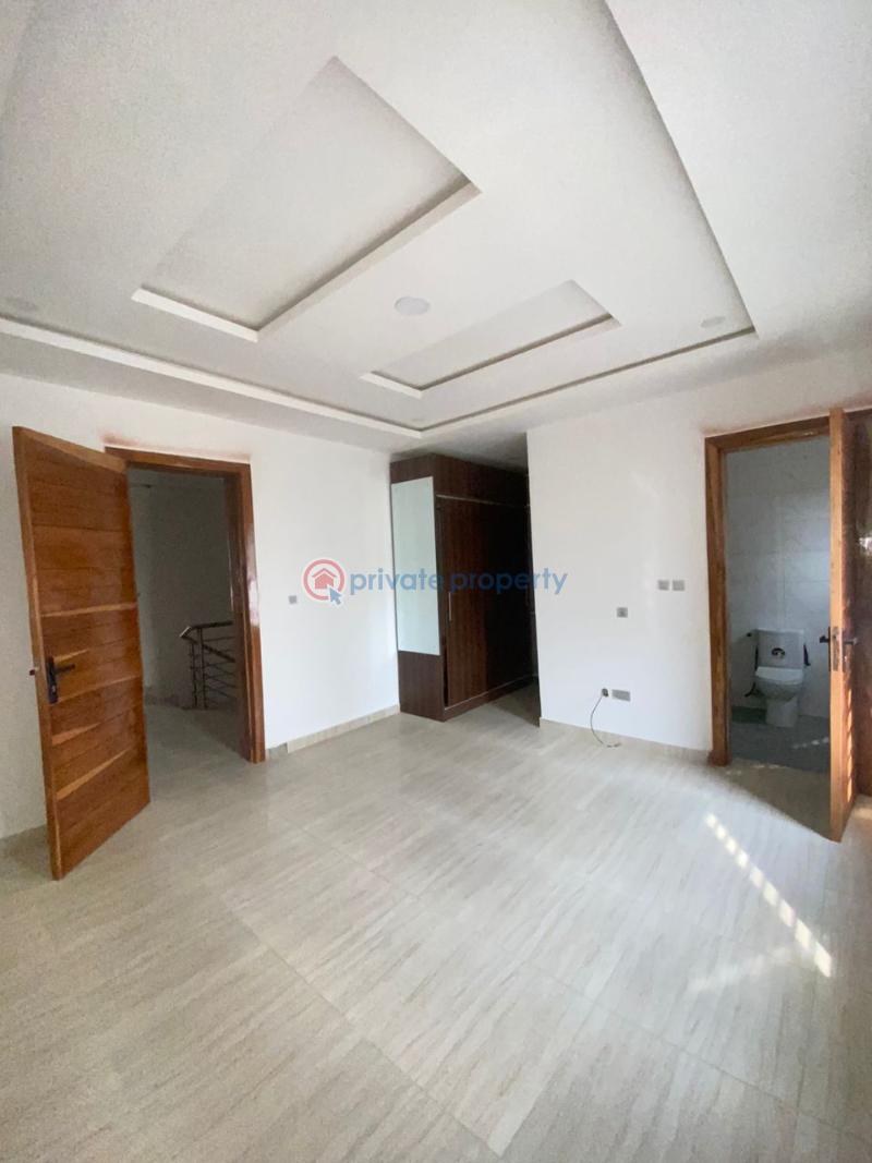 4 bedroom Terraced Duplex For Sale In An Estate Ikota Lekki Lagos - 14