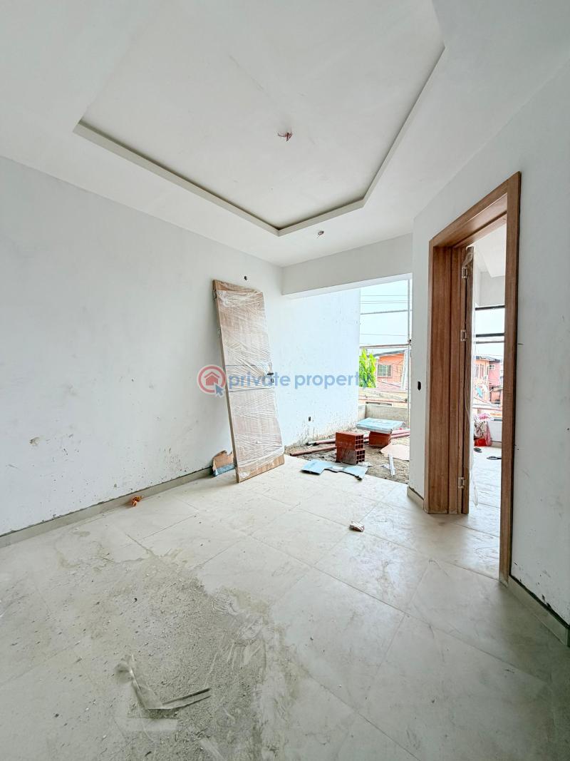 4 bedroom Terraced Duplex For Sale Maryland Lagos - 2