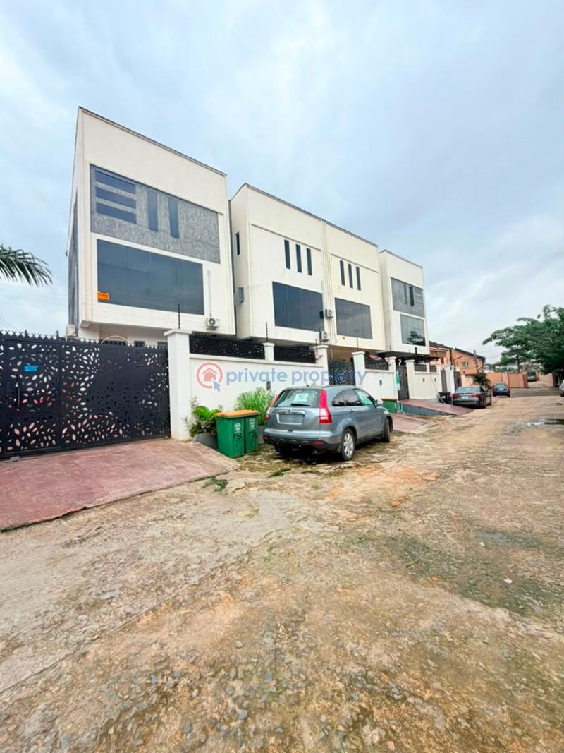 4 bedroom Terraced Duplex For Sale Magodo GRA Phase 2 Kosofe/Ikosi Lagos - 2