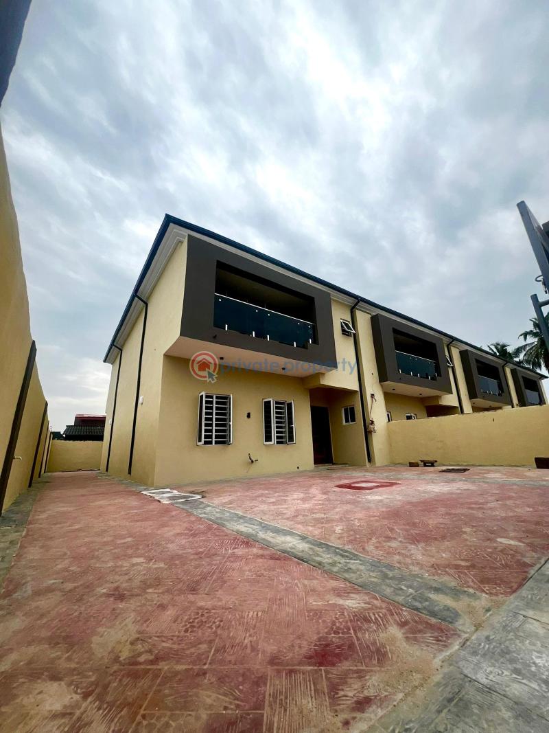 4 bedroom Terraced Duplex For Sale Akowonjo Ikeja Ikeja Lagos - 2