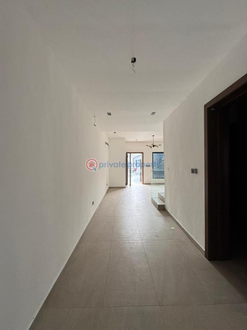 4 bedroom Duplex For Sale Magodo Phaze 2 Isheri North Ojodu Lagos - 5