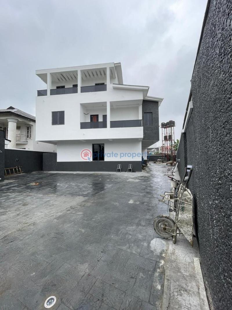 4 bedroom Duplex For Sale Surulere Lagos - 1