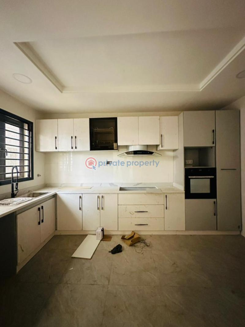 4 bedroom Terraced Duplex For Sale Maryland Lagos - 12