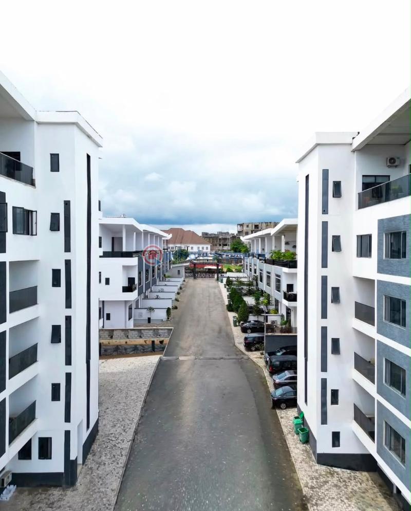 4 bedroom Terraced Duplex For Sale Guzape Main Guzape Abuja Phase 1  - 11