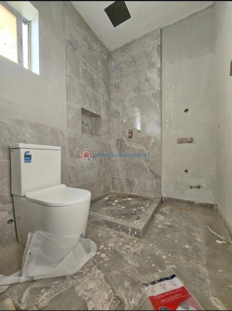 4 bedroom Terraced Duplex For Sale Obanikoro Shomolu Lagos - 5