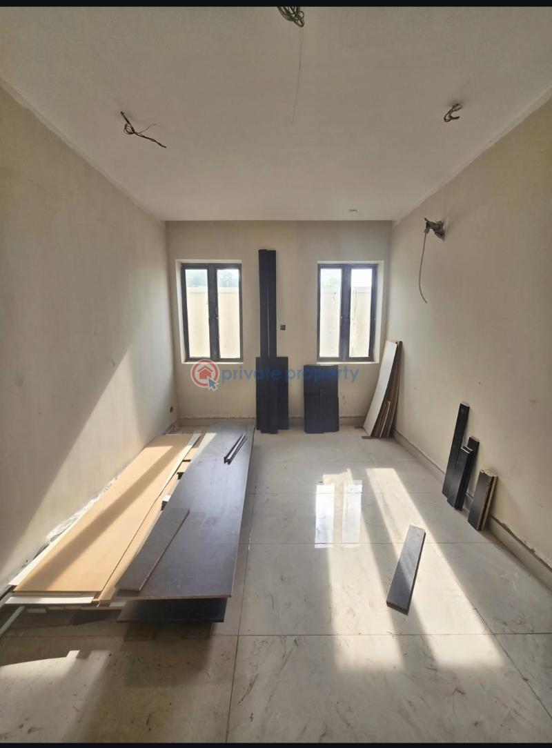 4 bedroom Terraced Duplex For Sale Obanikoro Shomolu Lagos - 6