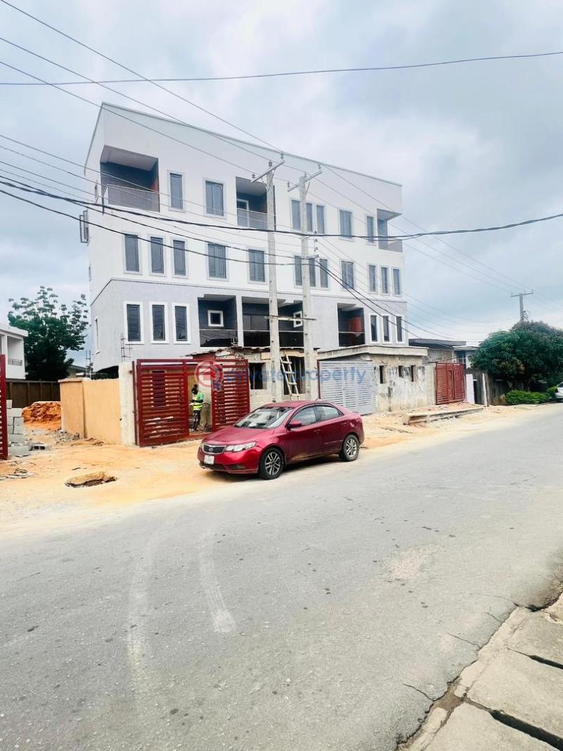 4 bedroom Terraced Duplex For Sale Maryland Lagos - 3