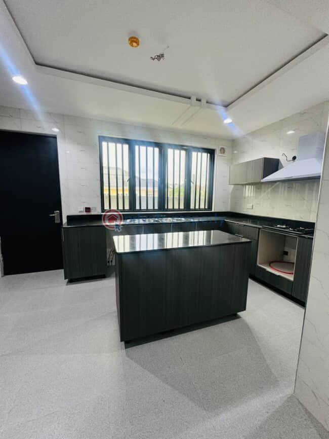 4 bedroom Terraced Duplex For Sale Anthony Village Maryland Lagos - 10