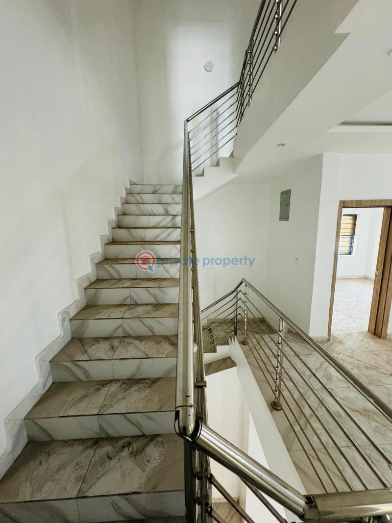 4 bedroom Duplex For Sale Surulere Lagos - 9
