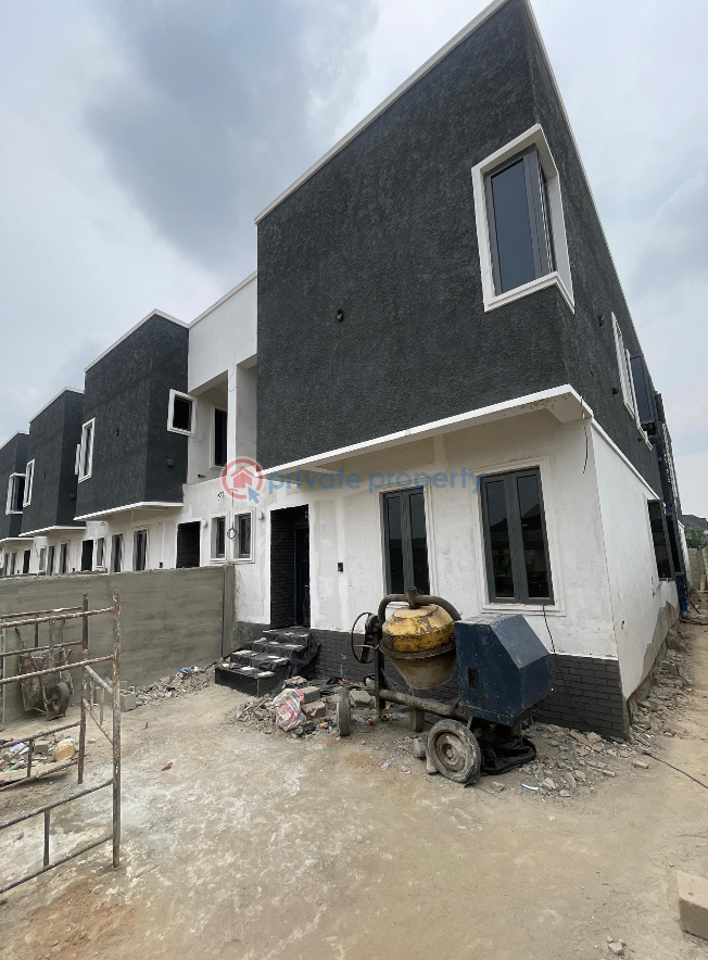 4 bedroom Duplex For Sale Maryland Ikeja Mende Maryland Lagos - 2