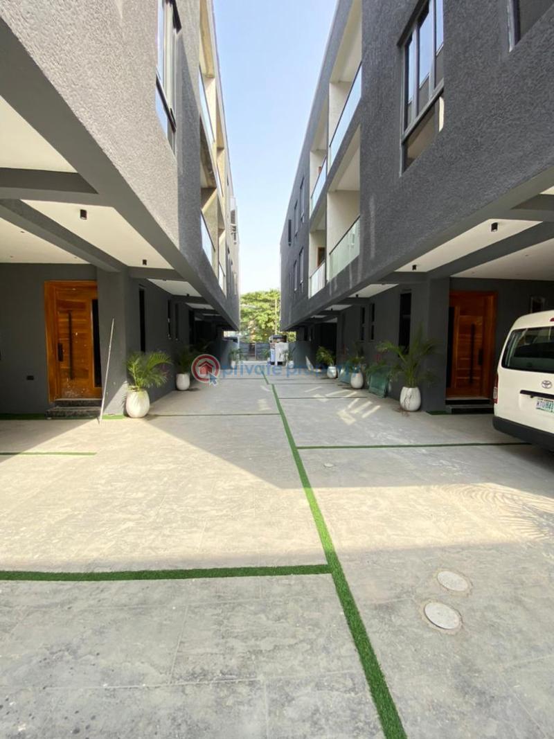 4 bedroom Terraced Duplex For Sale Off Bisola Durosimi Eti Drive Lekki Phase 1 Lagos - 2