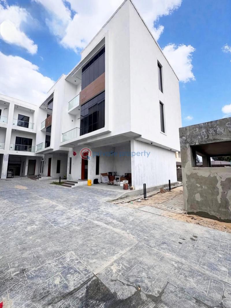 4 bedroom Terraced Duplex For Rent Lekki Lagos - 0