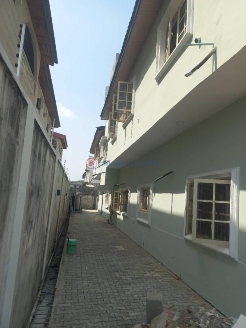 4 bedroom Terraced Duplex For Rent Off Awolowo Way Ikoyi Awolowo Road Ikoyi Lagos - 13