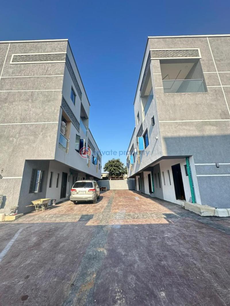 Newly built 4 bedroom terrace duplex with bq in a gated and secured estate - 2 4 bedroom Duplex For Sale Ilupeju Lagos - 2