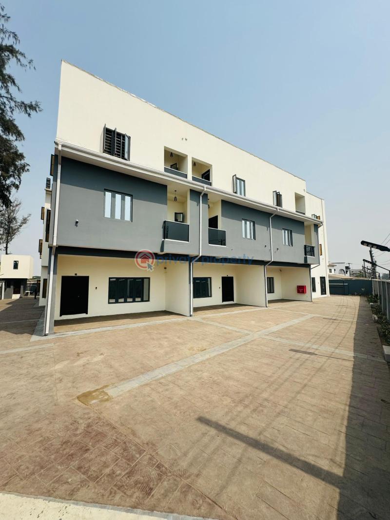 4 bedroom Duplex For Sale Surulere Lagos - 0