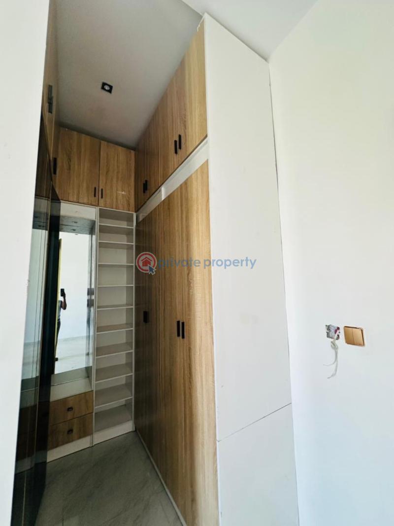 4 bedroom Terraced Duplex For Sale Ikota Lekki Lagos - 16