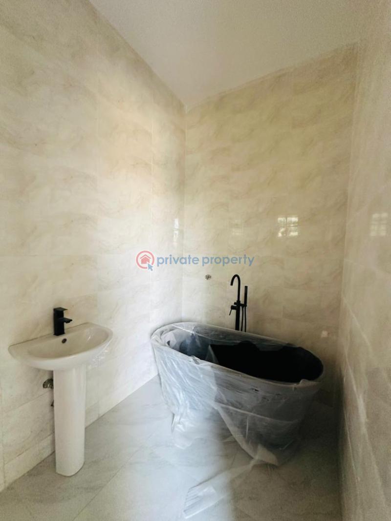 4 bedroom Terraced Duplex For Sale Ikota Lekki Lagos - 17