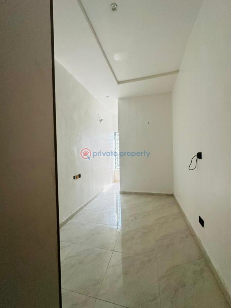 4 bedroom Terraced Duplex For Sale Ikota Lekki Lagos - 11