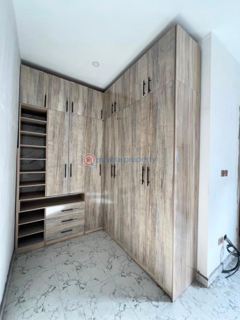 4 bedroom Terrace For Sale Ikota Lekki Lagos - 4