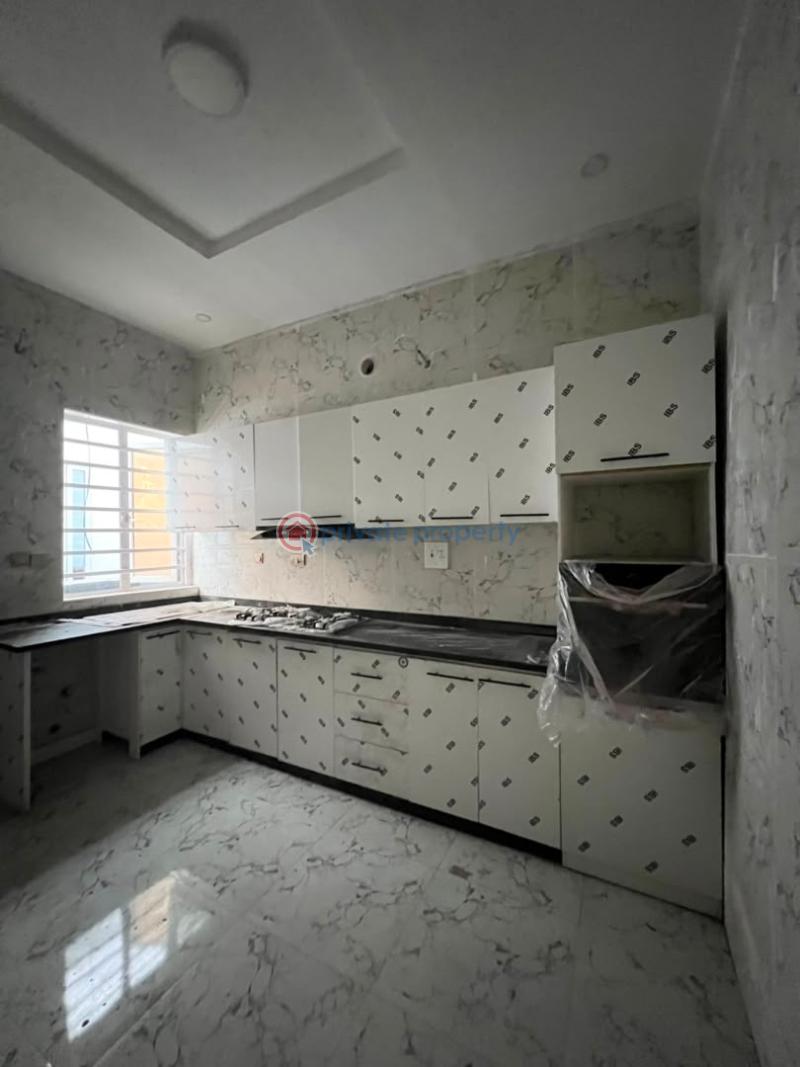 4 bedroom Terrace For Sale Ikota Lekki Lagos - 15