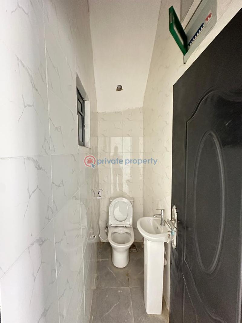 House For Sale Bobby Olofa, Akala Akobo, Ibadan Ibadan Oyo - 5