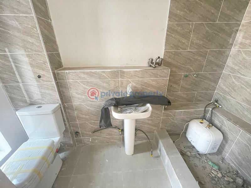 Newly built 4 bedroom terrace for sale - 6 4 bedroom Terraced Duplex For Sale Ilasan Lekki Lagos - 6