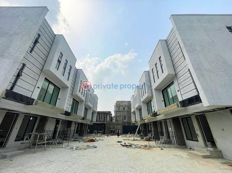 Newly built 4 bedroom terrace for sale - 8 4 bedroom Terraced Duplex For Sale Ilasan Lekki Lagos - 8