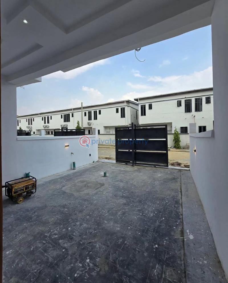 Newly built 4 bedroom terrace - 0 4 bedroom Terraced Duplex For Sale Ikota Lekki Lagos - 0