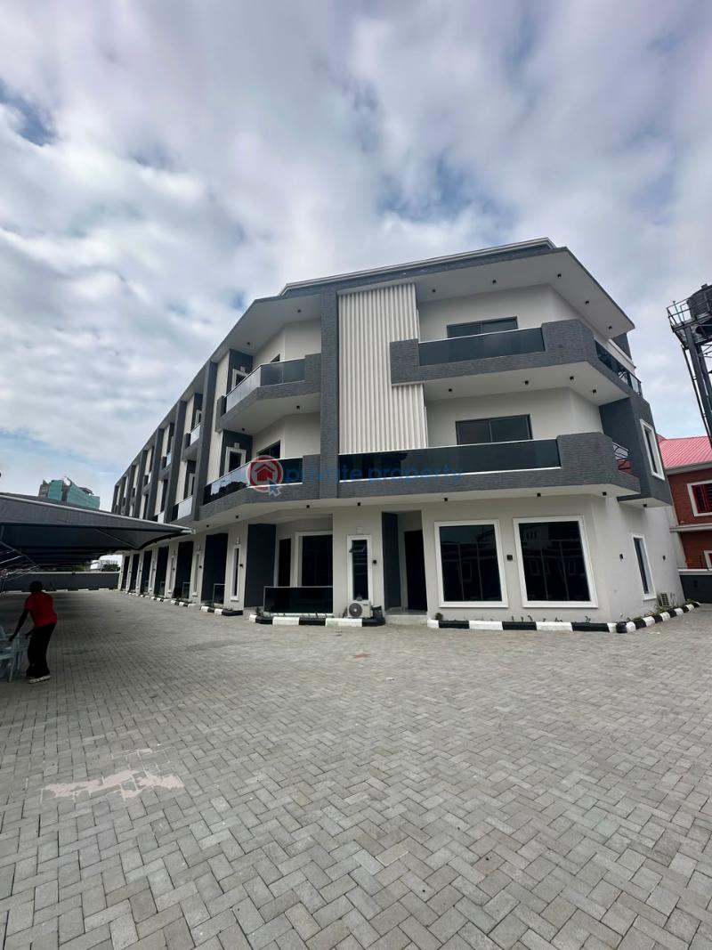 4 bedroom Terrace For Rent Oniru Victoria Island Lagos - 0